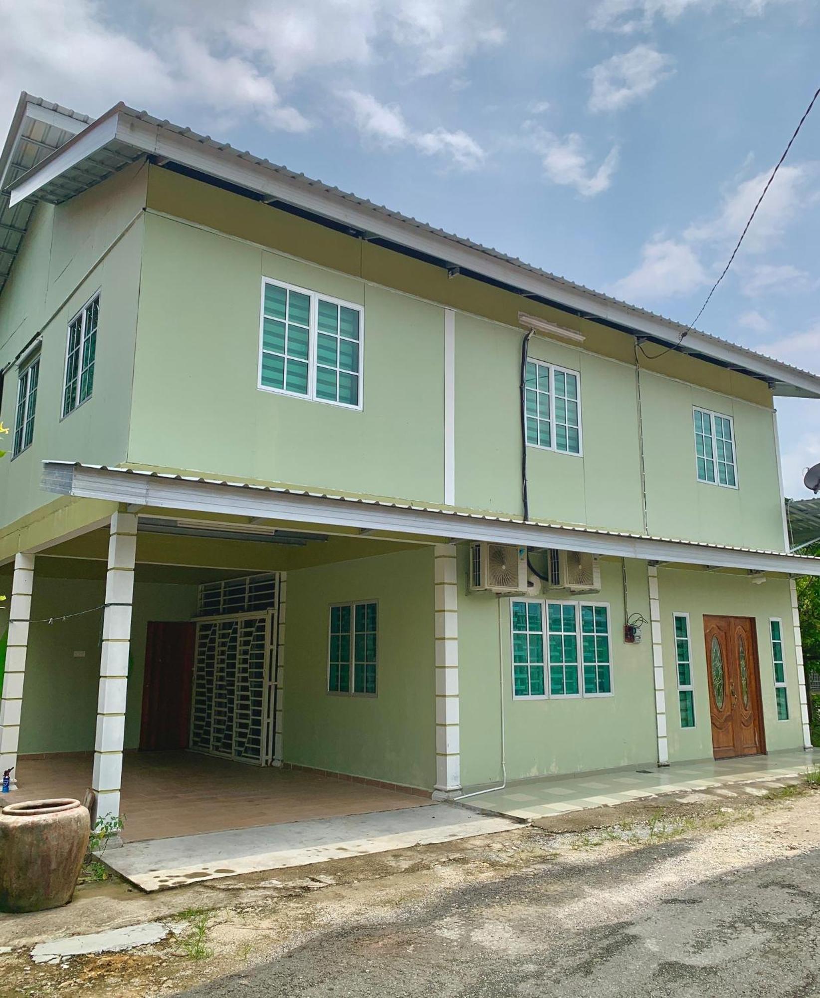 Tiara Inn Homestay 2 Tingkat Pontian Johor Pontian Besar Zewnętrze zdjęcie